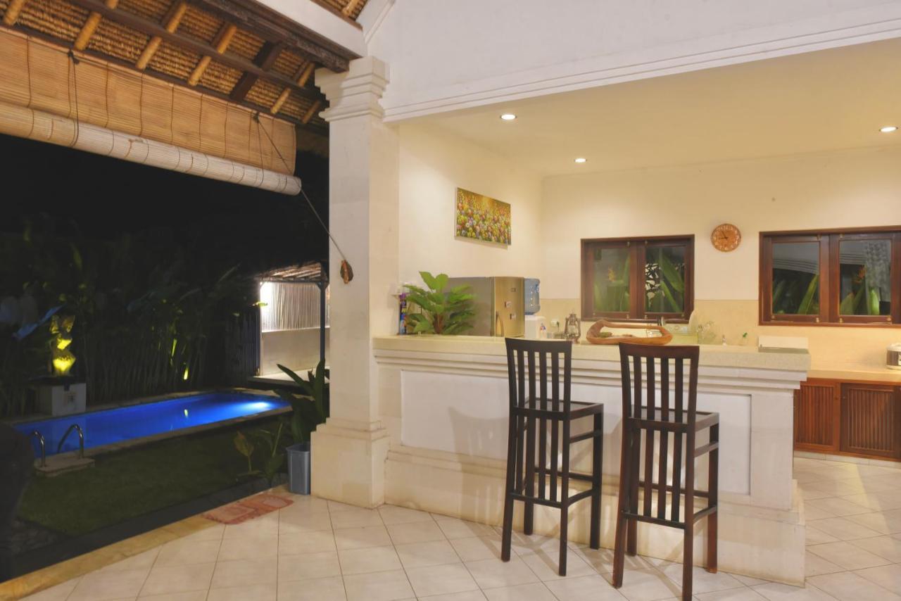 Arona Villa Sanur Экстерьер фото